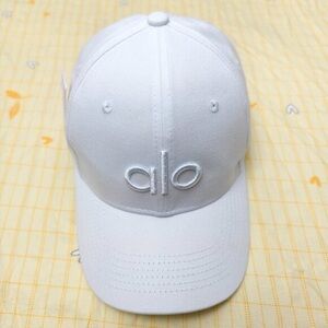 ALO Yoga White Cap